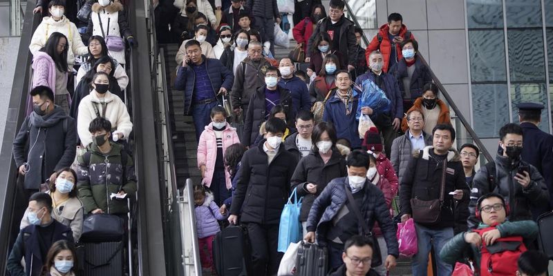 РНБО: У Китаї перебуває приблизно 10 тис. українців, за потреби частину з них евакуюють
