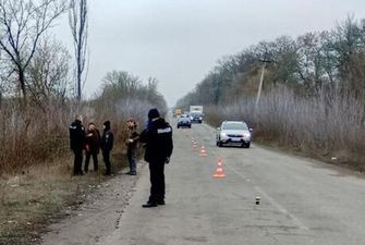 Сбил на скорости и скрылся: под Харьковом ищут водителя, устроившего смертельное ДТП