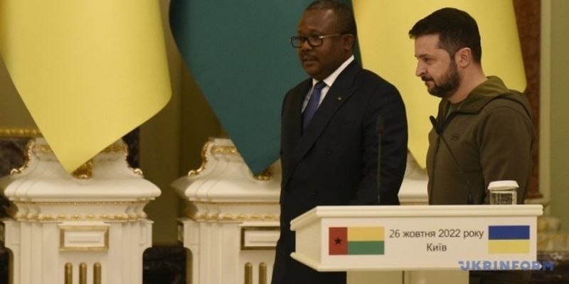 Зеленский обсудил с президентом Гвинеи-Бисау организацию саммита «Украина – Африка»