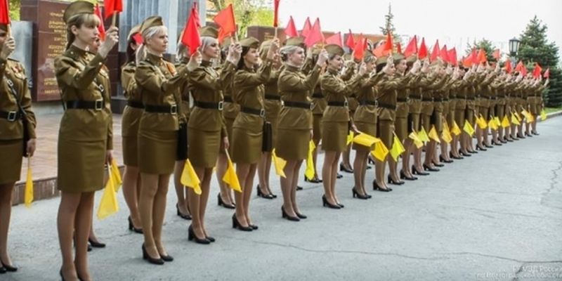 В России начали мобилизировать на войну с Украиной девушек и женщин