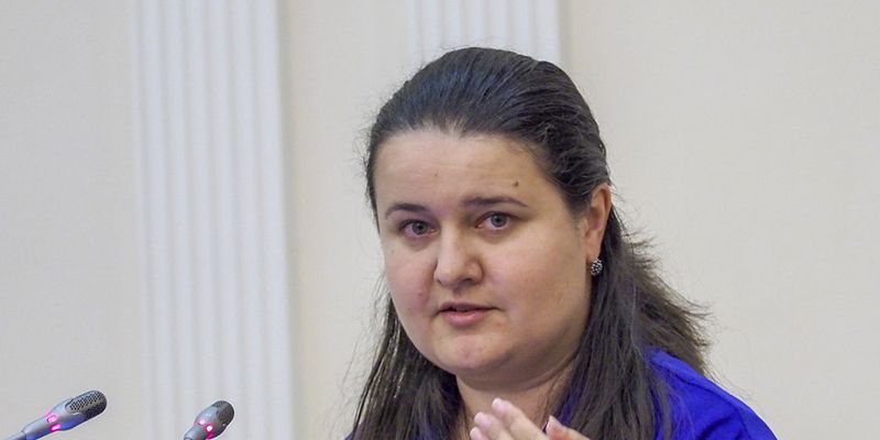 Министр финансов Маркарова за январь получила 35 тысяч гривен премии