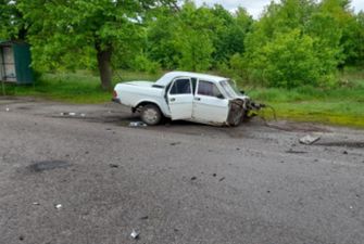 На трассе под Харьковом авто разорвало на части: фото и видео жуткого ДТП