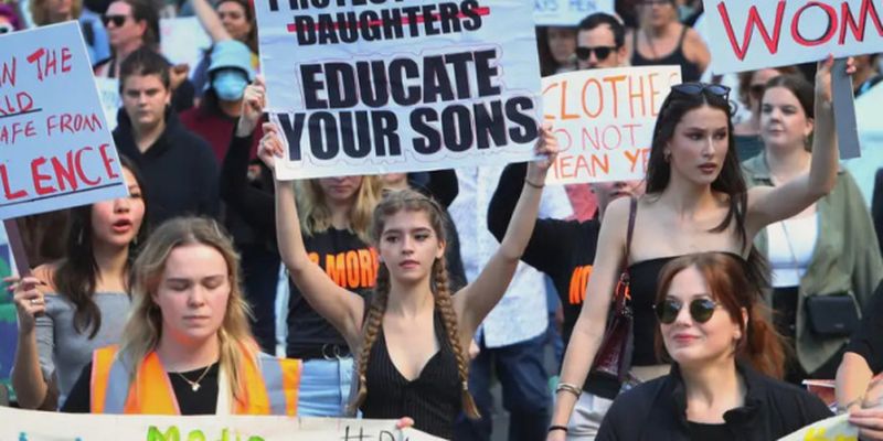 В Австралії пройшли мітинги проти насильства щодо жінок