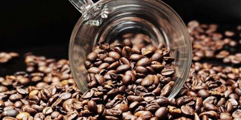 Не только бодрит: ученые обнаружили, что кофе уменьшает риск повторного развития рака кишечника