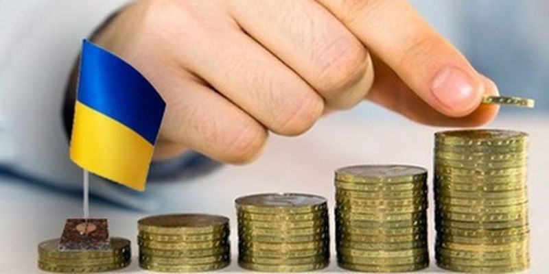 Украина должна сократить невоенные расходы: что надо сделать с соцвыплатами и тарифами на коммуналку