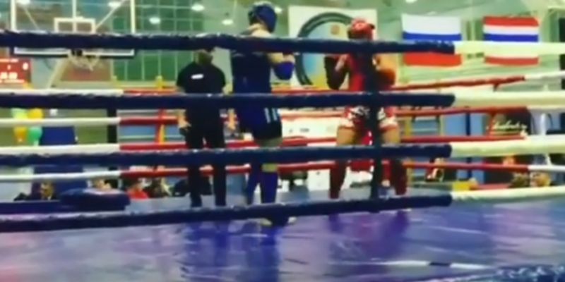 Украинский боксер одним ударом добыл победу на турнире в России