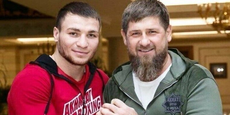 Дружит с Кадыровым: на разогреве у Ломаченко выступит российский боксер, который прячется за флагом Австралии