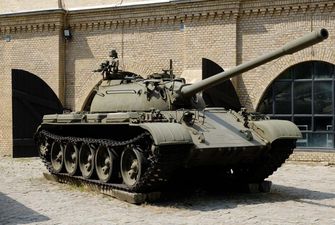 У Польщі п’яний чоловік вкрав танк Т-55 і поїхав кататися вулицями