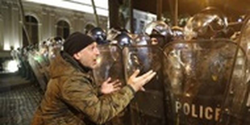 На акции протеста в Тбилиси задержали 66 человек