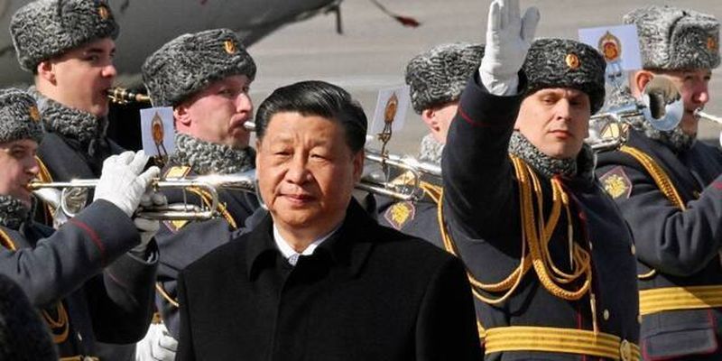 Китай воспользуется немощью Путина, или Триумф Си Цзиньпиня