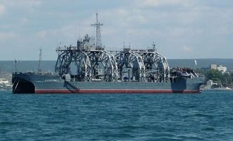 Пощечина для России: всплыла символическая деталь о корабле "Коммуна", по которому попали ВСУ