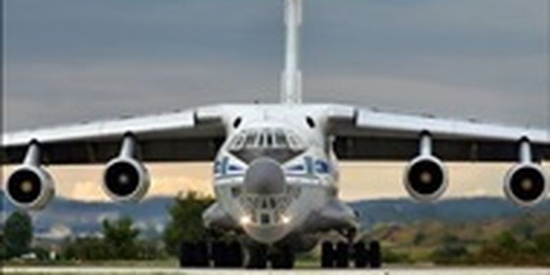 Азербайджан закрыл небо для военных самолетов РФ - СМИ