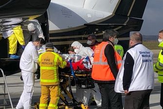 Из Парижа эвакуируют больных COVID, больницы переполнены