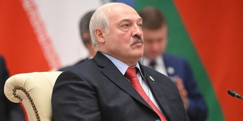 В противоположность "милитаризации Европы": Лукашенко объявил 2023 годом мира