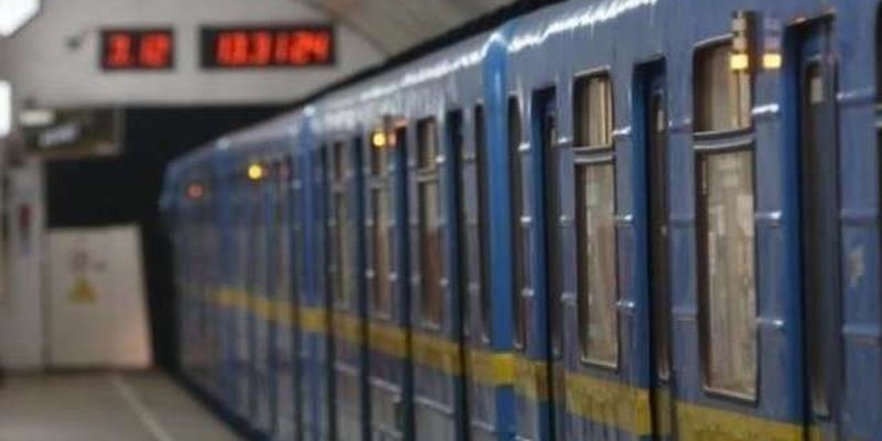 Станцію метро «Олімпійська» вже закрили до вечора