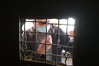 Жахи колонії на Дніпропетровщині: хворі в’язні помирають без медичної допомоги
