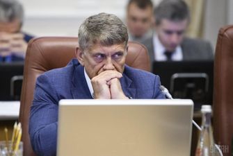 Экс-министру энергетики Насалику сообщили о подозрении