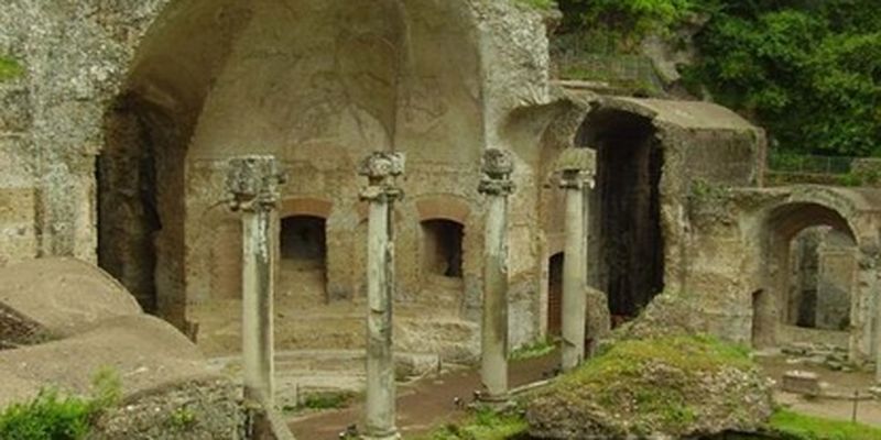 Археологи нашли зал, в котором римский император Адриан устраивал пышные банкеты: фото