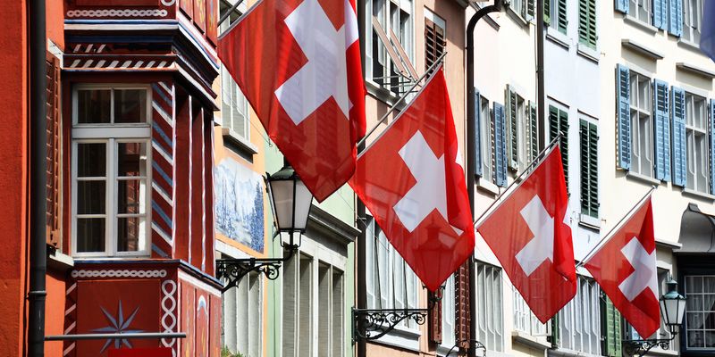 Швейцарцы на референдуме решили, обязательны ли ковид-сертификаты