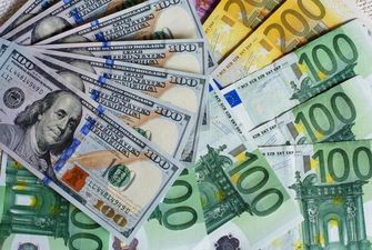 НБУ отменил обязательную продажу валюты для бизнеса