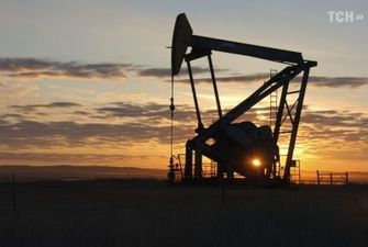Ціни на нафту "поповзли" донизу: яка причина