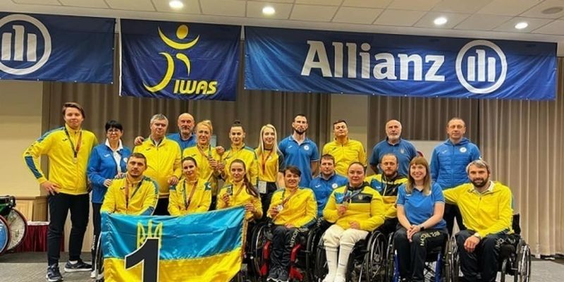 Украинские парафехтовальщики выиграли девять медалей на Кубке мира