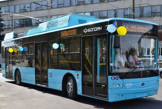 Тролейбуси “Богдан” з автономним ходом до 20 км виходять на маршрути у Хмельницькому