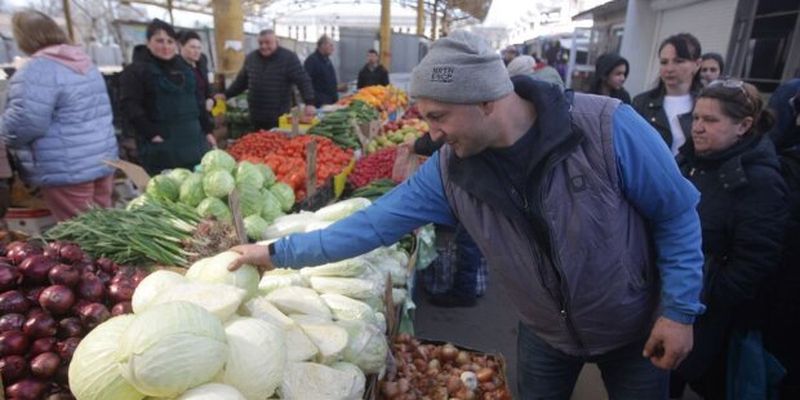 Удешевления пока не будет! В Украине продолжает стремительно дорожать популярный овощ