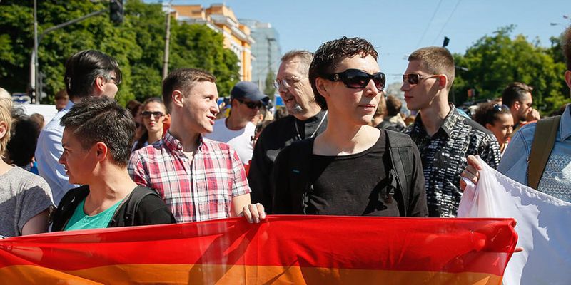 Неизвестные избили сторонников ЛГБТ в Киеве
