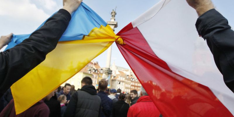 Варшава отказалась от новогодних гуляний из-за войны в Украине