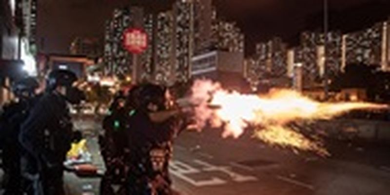 В Гонконге напали на лидера протестов