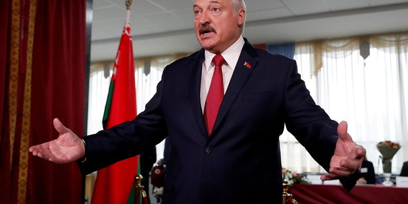 "Пацанье и мелкота": Лукашенко на камеру оскорбил Макрона и Шольца