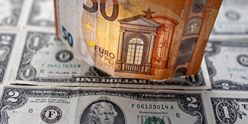 Курс валют в Украине 24 мая 2023: сколько стоит доллар и евро
