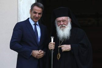 В Греции не будут выводить священников из категории госслужащих