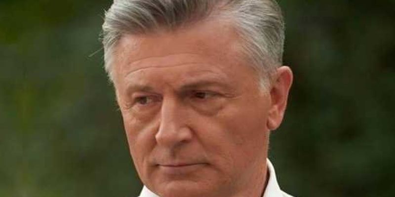 «Критики делают ставки»: ожидается прибытие Зеленского на премьеру гоголевской «Шинели» с Бокланом