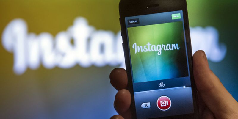 В Instagram теперь можно планировать день и время публикации, но не всем