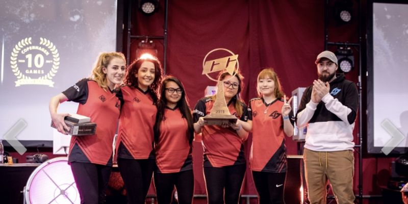 CLG Red выиграла NEST Pro 2019 Female
