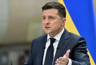 Зеленский поблагодарил лидеров "Большой семерки" за поддержку Украины