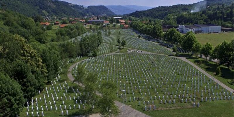Це страшніше за Освенцім: масове кладовище невинних душ відшукали в Європі, не дай Боже вам туди потрапити