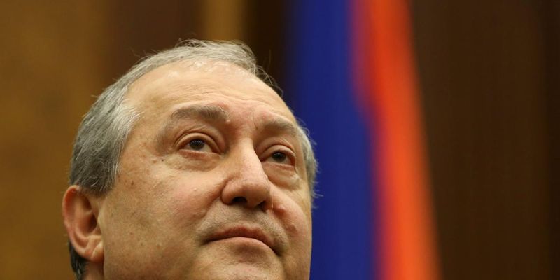 Президент Армении Саркисян подал в отставку и назвал причину