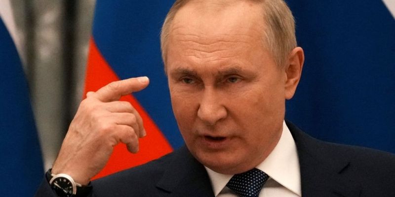 Очередное обострение: политолог раскрыл мотивы российского "царя"