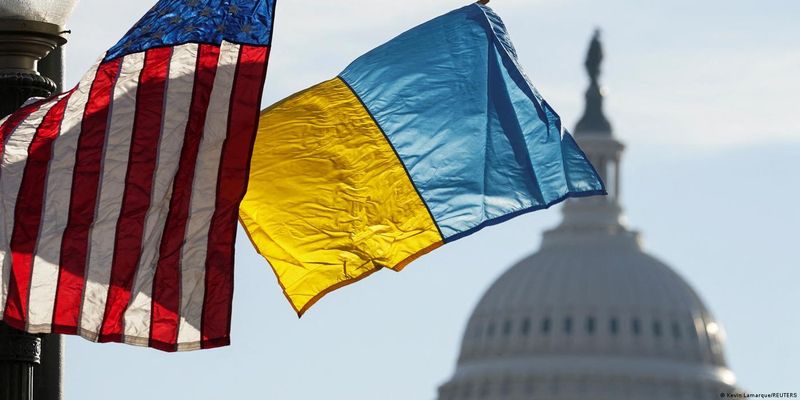 Помощь США Украине: какие расклады перед голосованием, кому пришлось уступить