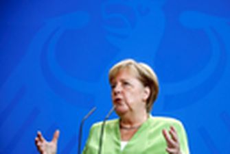 Меркель хоче повернути Росію до ПАРЄ, але обіцяє не забути про порушення