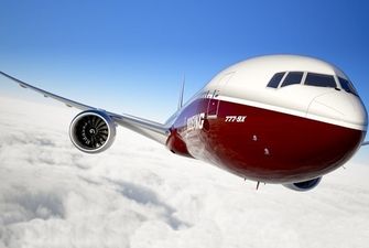 Boeing экстренно приземлился из-за проблем с двигателем