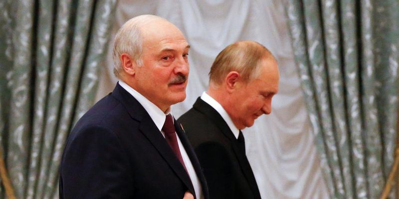 Лукашенко заявил, что проведет переговоры с Тихановской, когда Путин сделает то же с Навальным