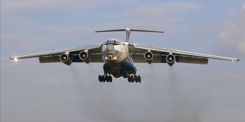 Российский самолет Ил-76, упавший в Белгородской области, сбили на взлете, — СМИ