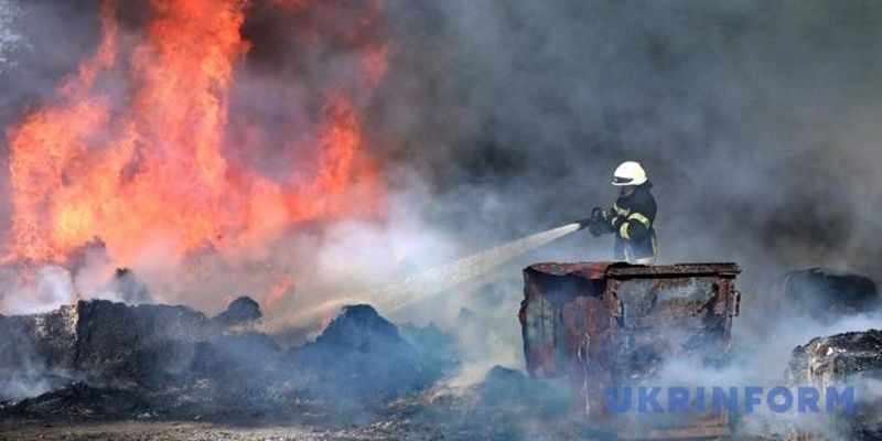 В Киеве на авторынке горели семь иномарок
