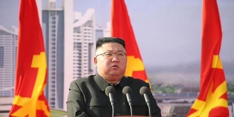 Ким Чен Ын назвал нынешнюю ситуацию в КНДР наихудшей