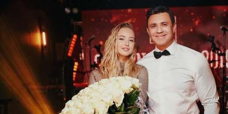 «Слуга народу» Тищенко влаштував вечірку на день народження дружини під час локдауну