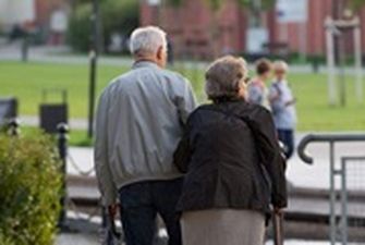Украинкам повысят пенсионный возраст с апреля